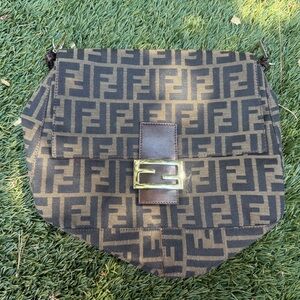 Fendi Zucca Canvas Shoulder Bag in Brown